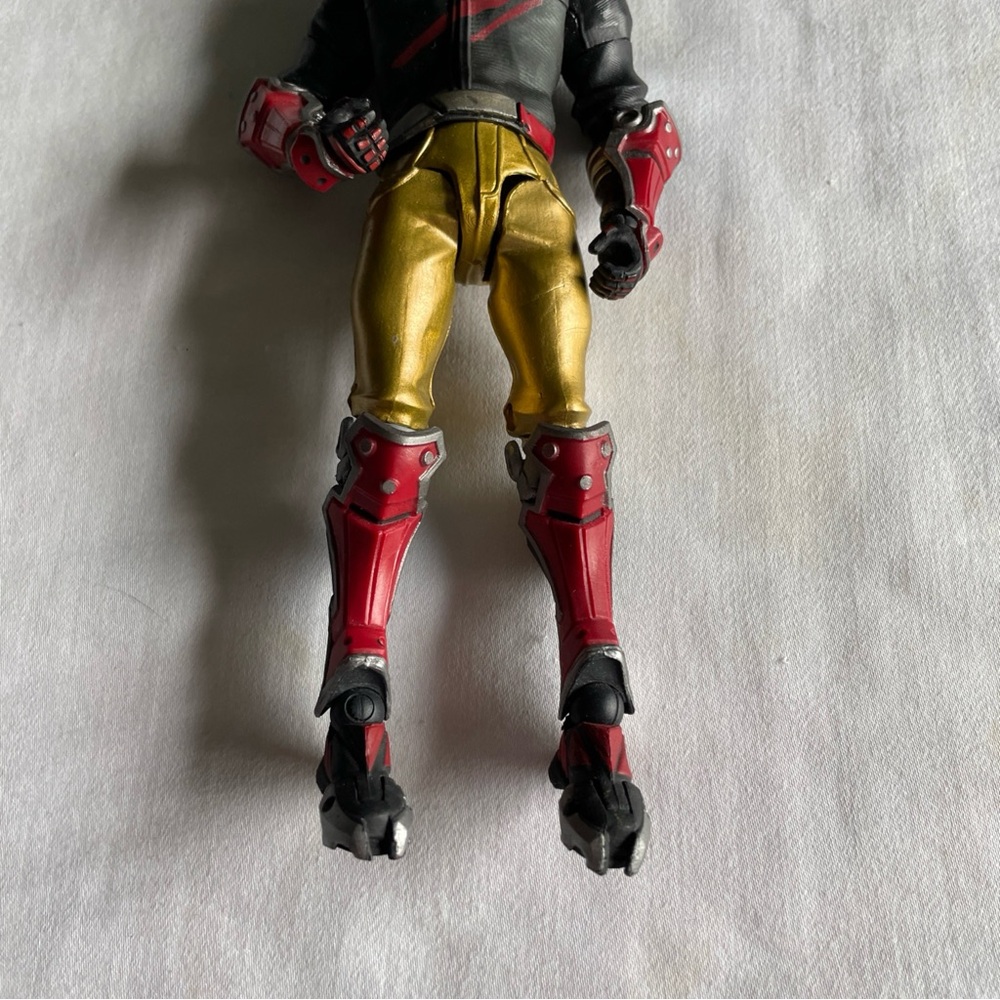 Gold & Red Masked Action Figure with Black Jacket From Fortnite - Picture 2 of 8